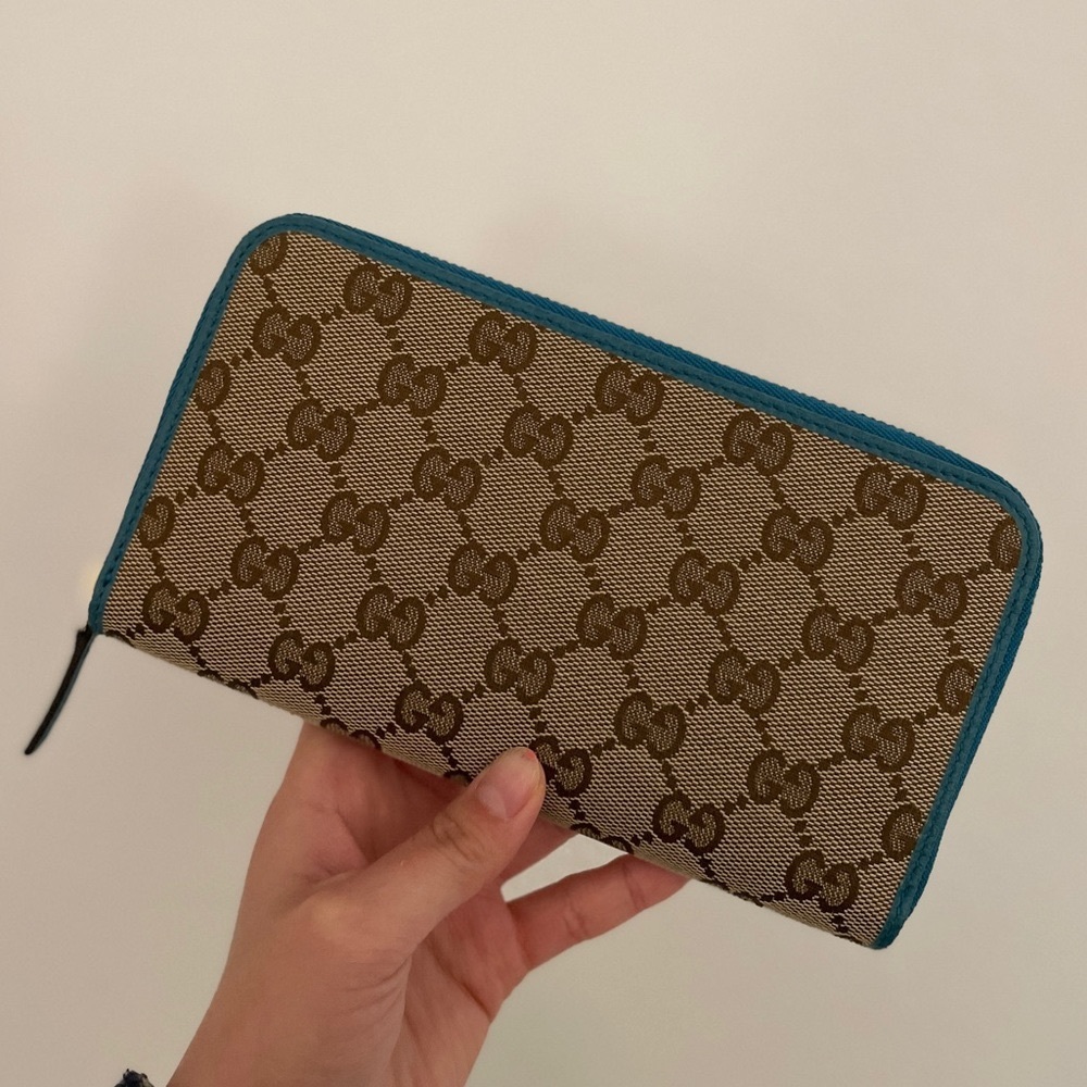 Authentic NWT Gucci GG Canvas Monogram Zip-Around Wallet in Teal
